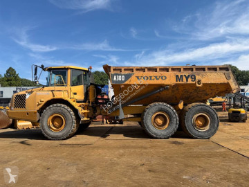 Tombereau articulé Volvo