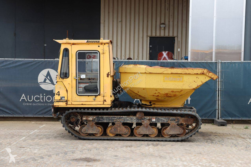 عربة قلابة Morooka MST-600 E