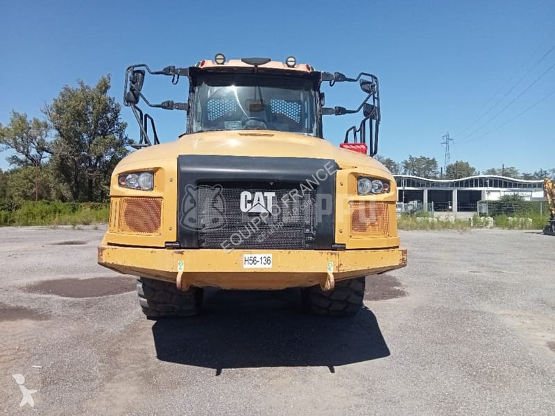 عربة قلابة Caterpillar 730