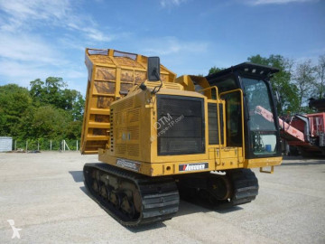 Dumper com lagartas Morooka