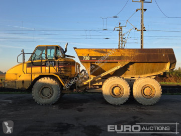 Tombereau articulé Caterpillar