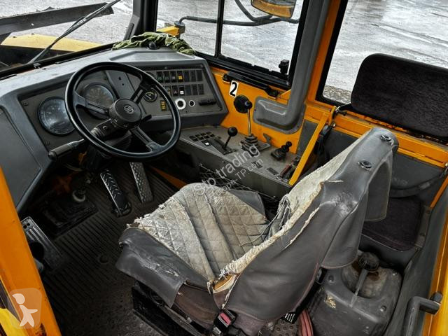 Tombereau Volvo 30C