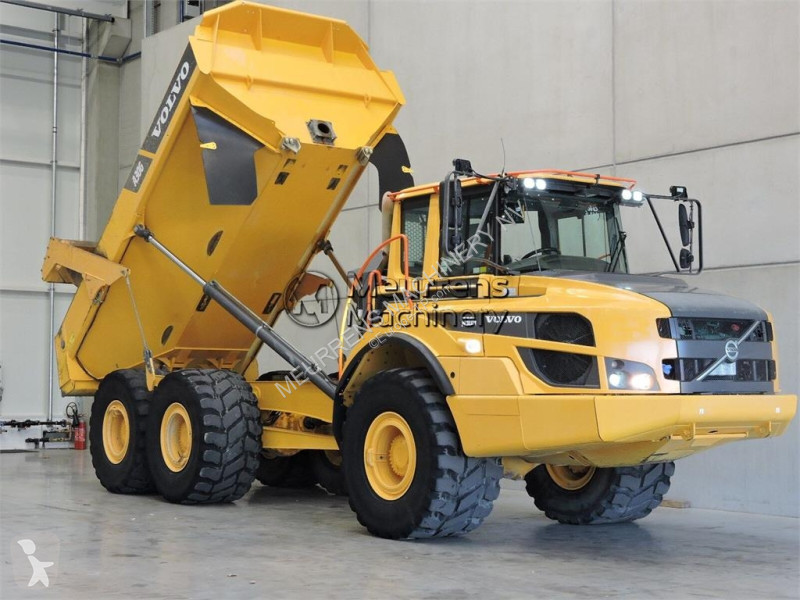 عربة قلابة Volvo G