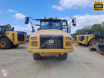Caterpillar 730