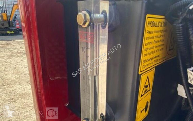 Basculantă  mini dumper / chargeuse sur...