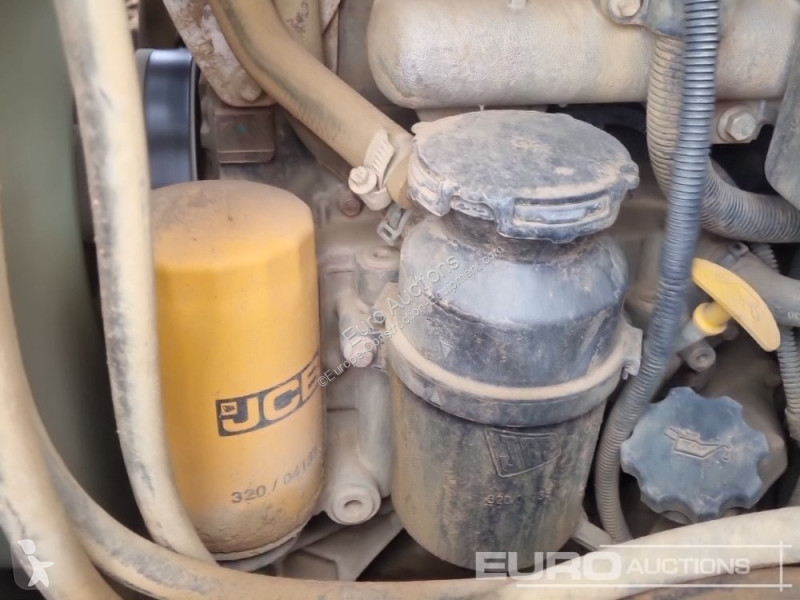 عربة قلابة JCB 6TFT