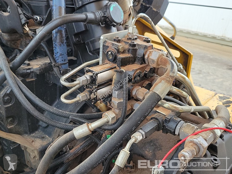 Basculantă Hydrema 912F