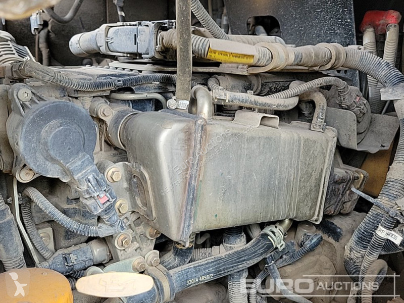 Basculantă JCB 9TFT