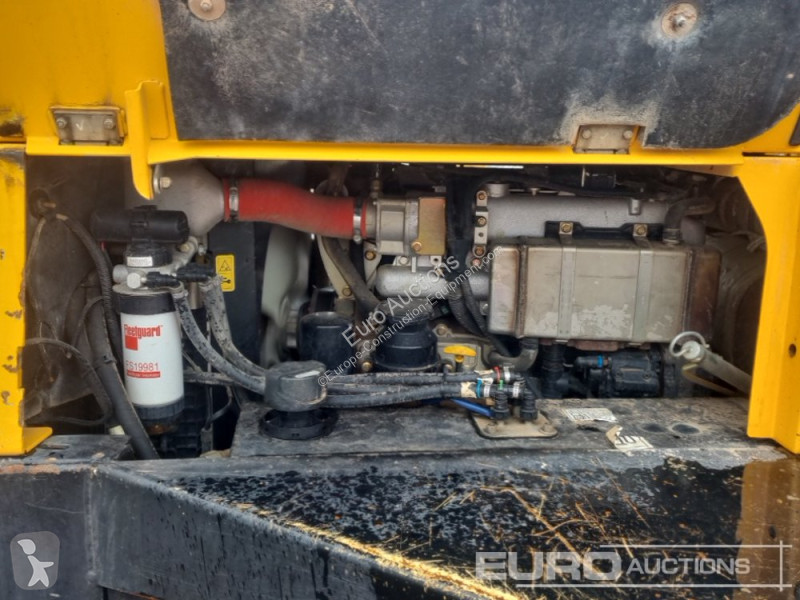 Sklápěčka JCB 6TFT