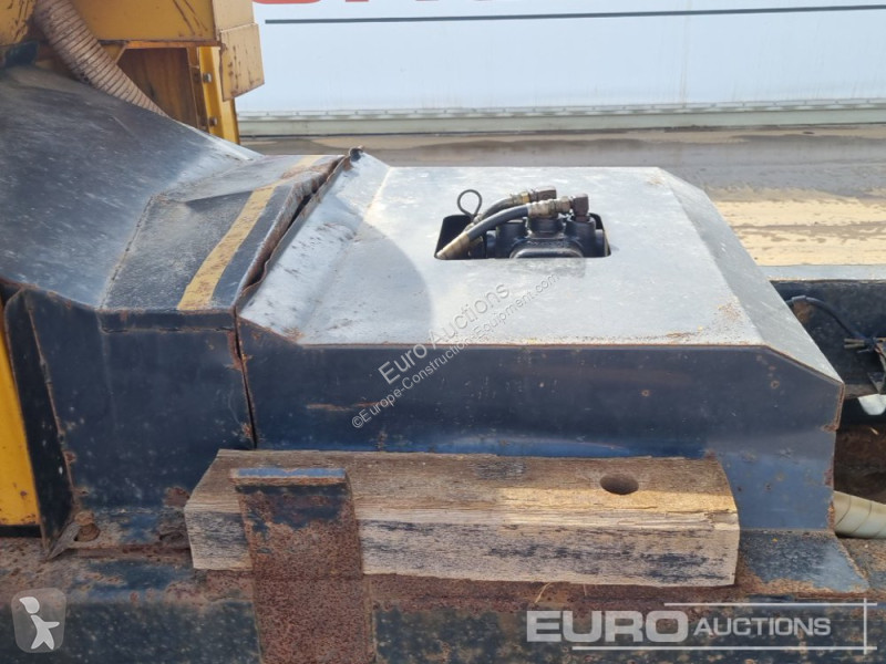 Sklápěčka Hitachi EG40R