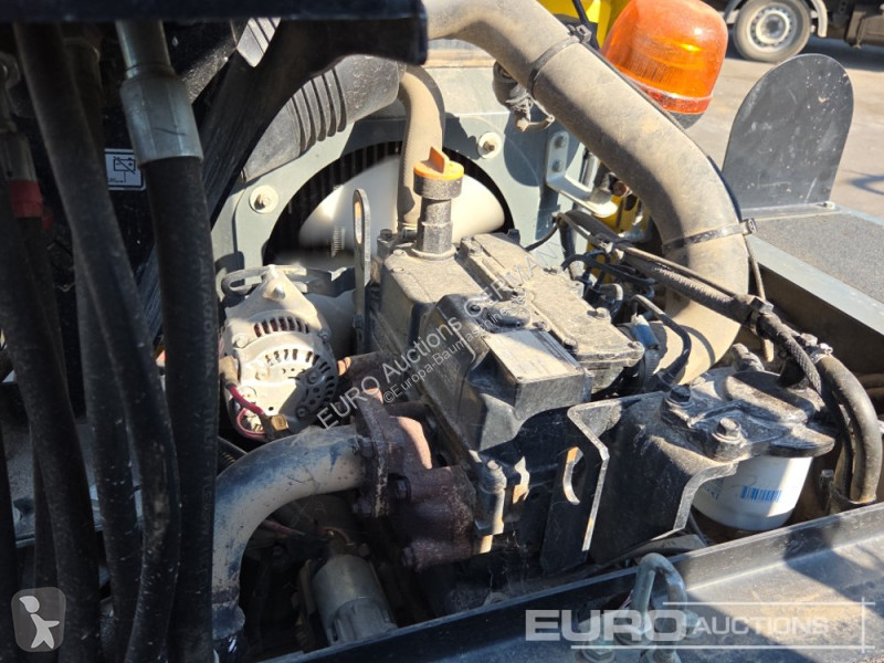 عربة قلابة Wacker Neuson DW30