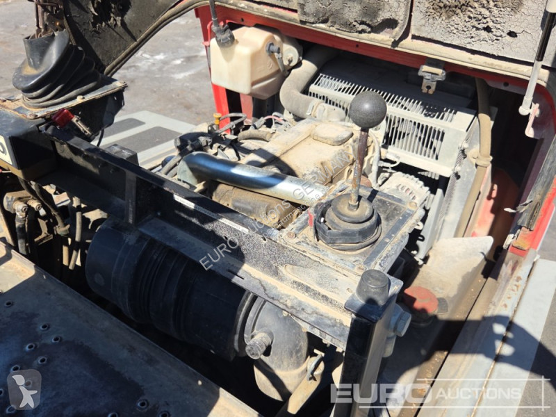 عربة قلابة Thwaites MACH 657