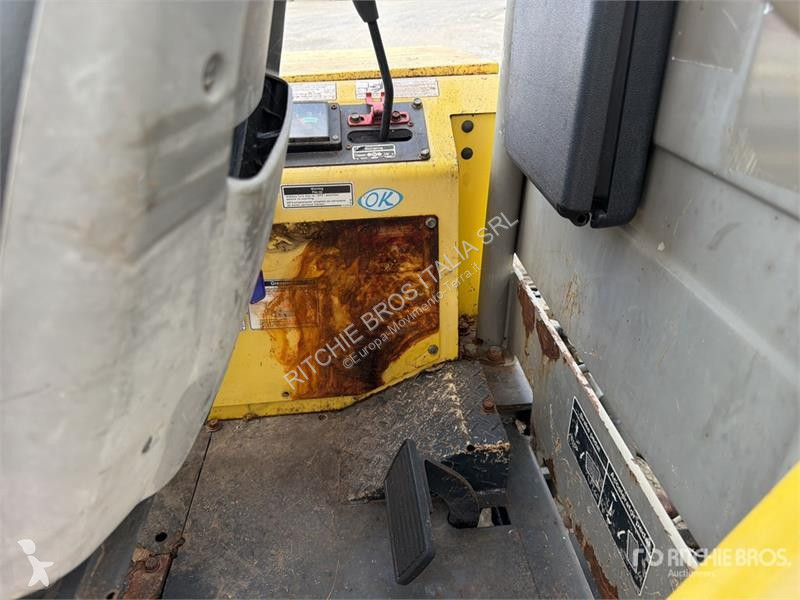 عربة قلابة Yanmar 2 Crawler Dumper
