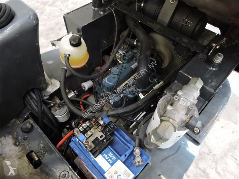Tippvagn Ausa D85AHG
