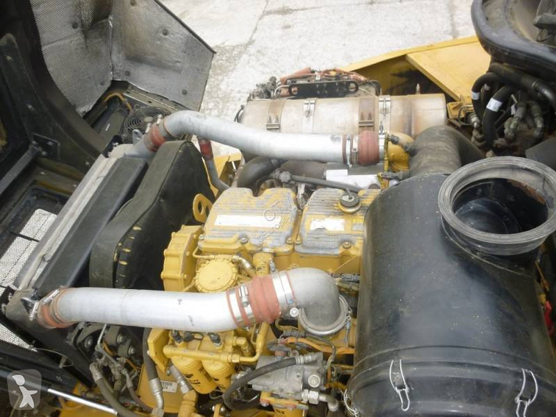 Tombereau Caterpillar 740B
