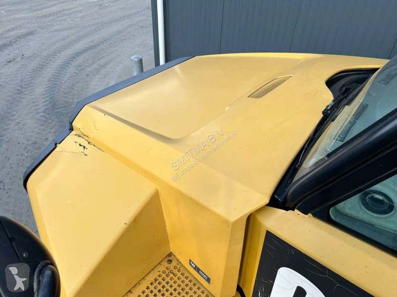 Sklápač Caterpillar 735 |