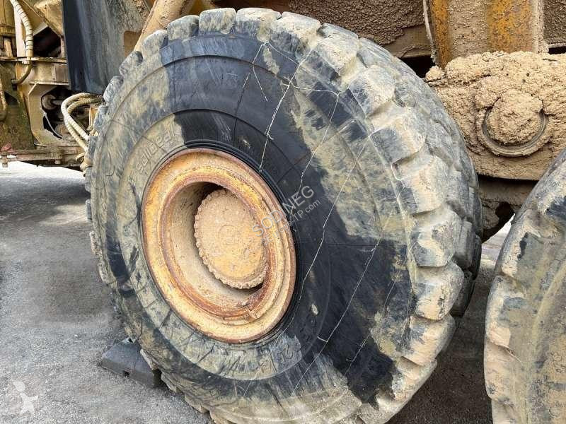 عربة قلابة Bell M 6X6