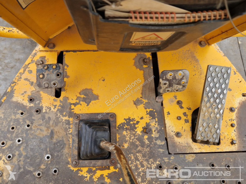 عربة قلابة Thwaites 9 Ton