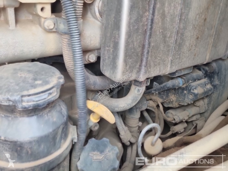 عربة قلابة JCB 6TFT