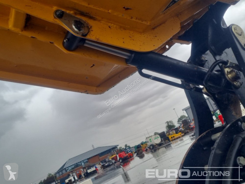 Basculantă JCB HTD-5