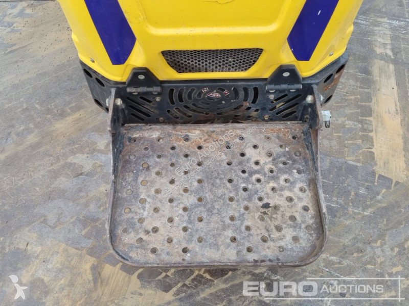 Dumper Yanmar C08