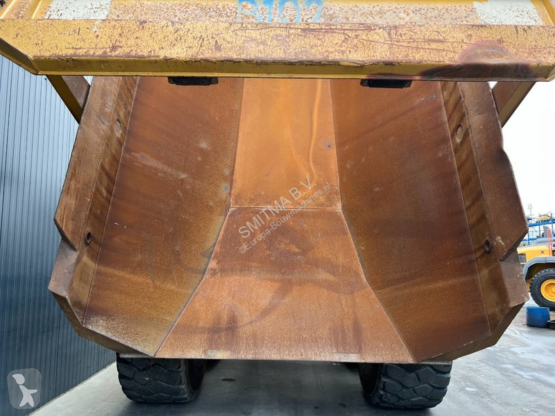عربة قلابة Caterpillar 745 04A