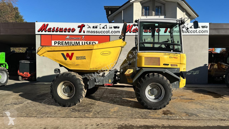 عربة قلابة Wacker Neuson DV90 4x4