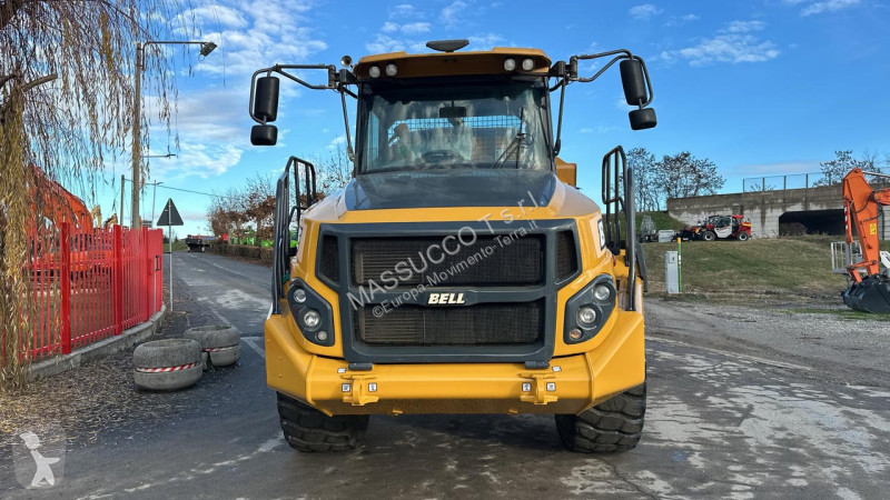 عربة قلابة Bell B25E 6x6