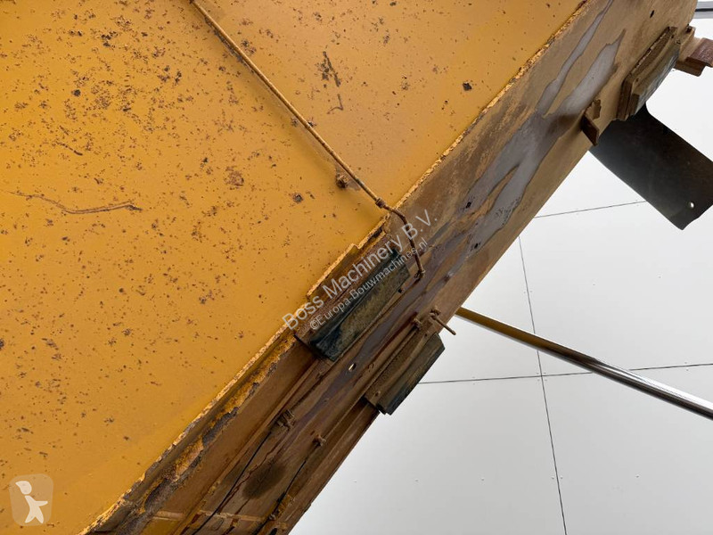 عربة قلابة Caterpillar - Body Heating / Backup...