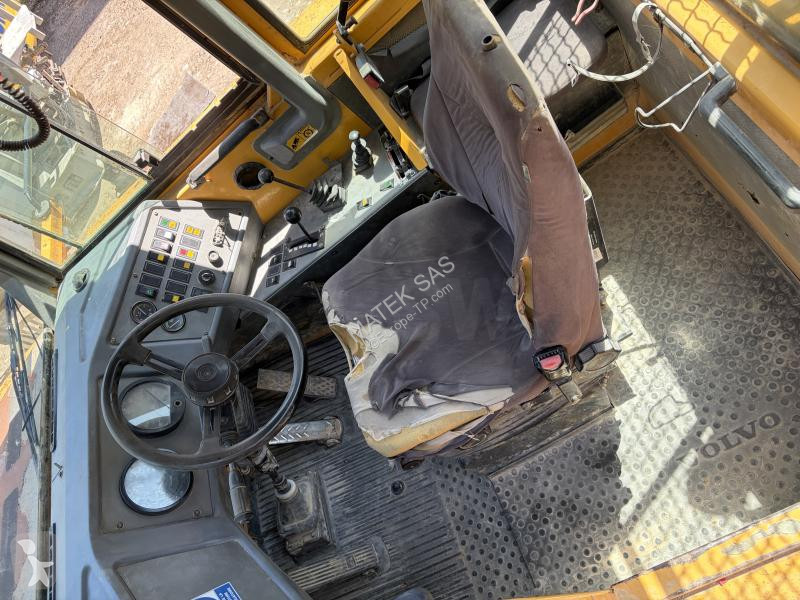 Dumper Volvo 6x6