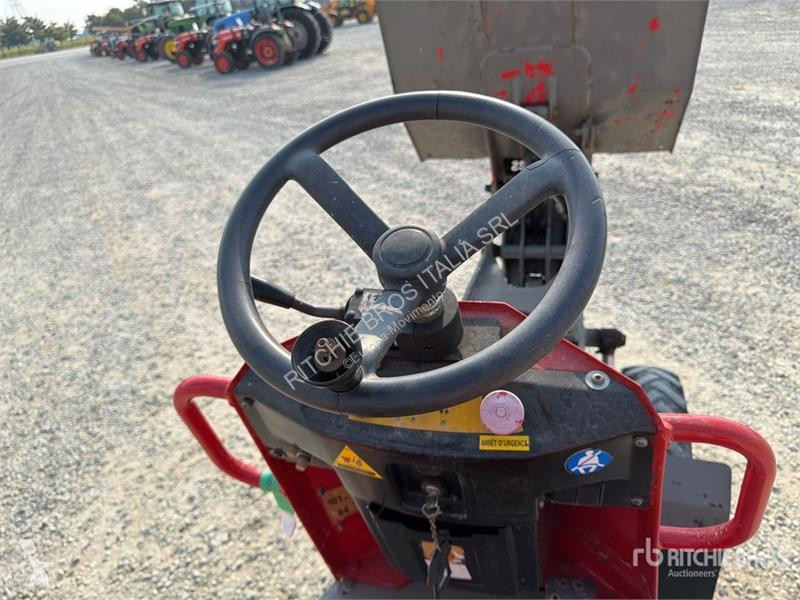 Самоскид Thwaites MACH201