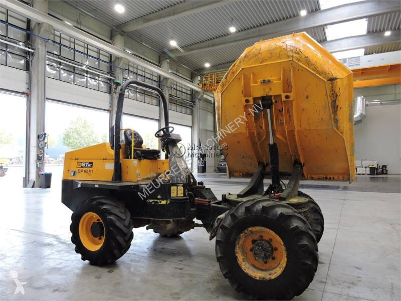 عربة قلابة JCB 6 TST