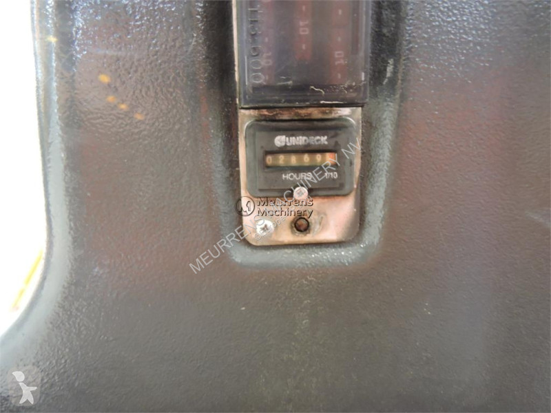 Tippvagn Ausa D85AHG