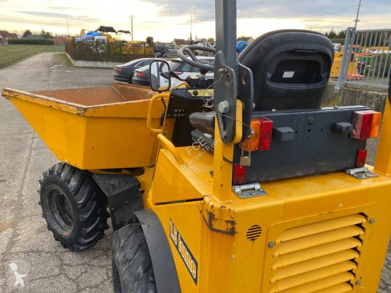 Basculantă Thwaites MACH 203 endommagé