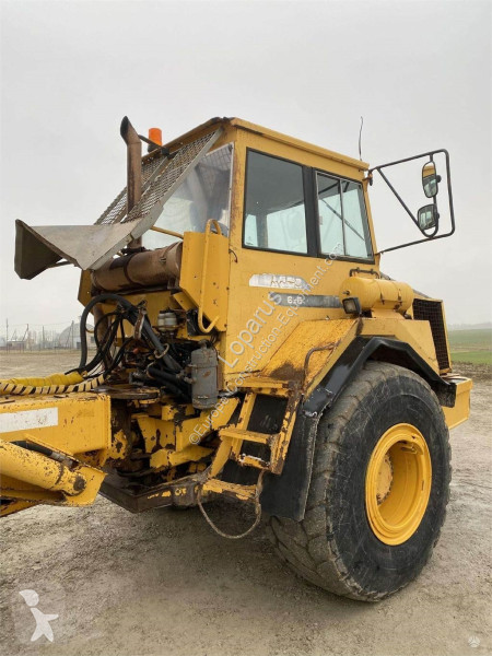 Basculantă Volvo Nr.8