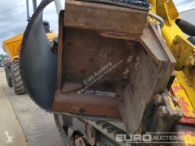 Basculantă IHI IC30