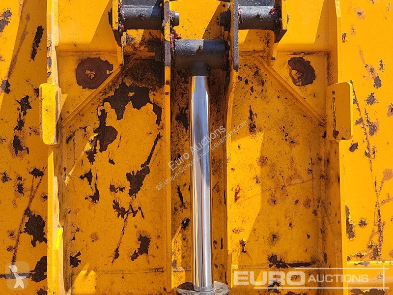 Basculantă Thwaites 6 Ton Swivel Skip