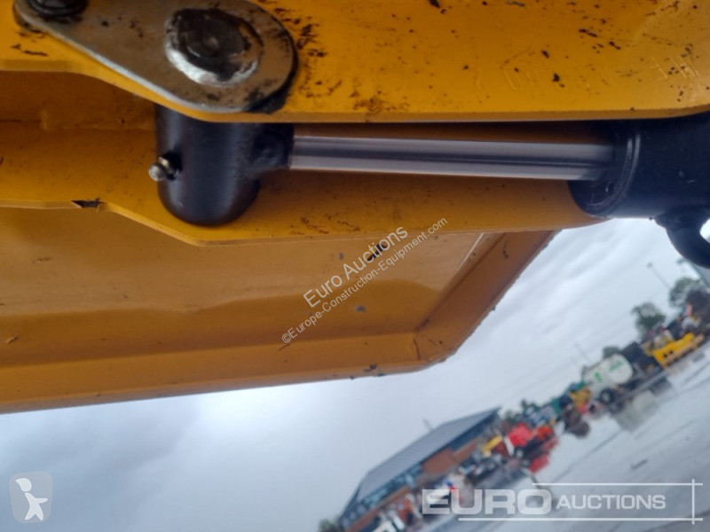 Basculantă JCB HTD-5