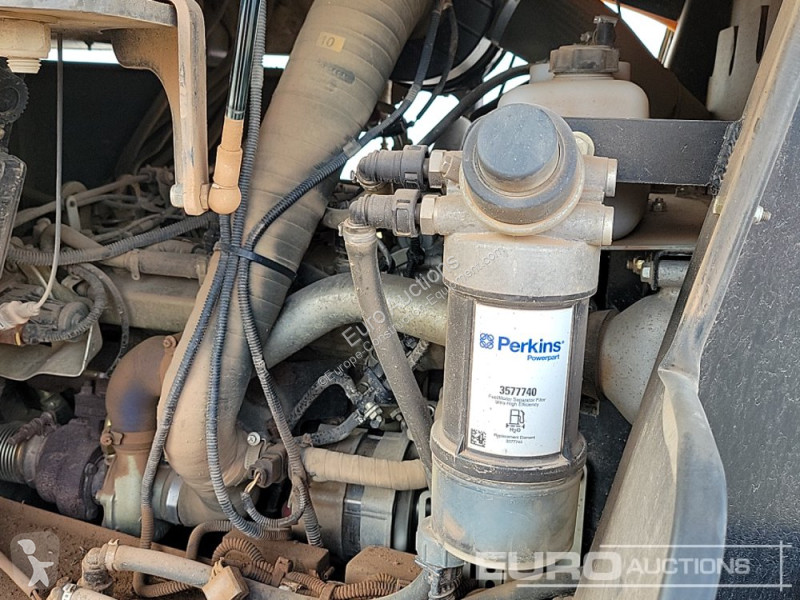 Basculantă Mecalac 9MDX