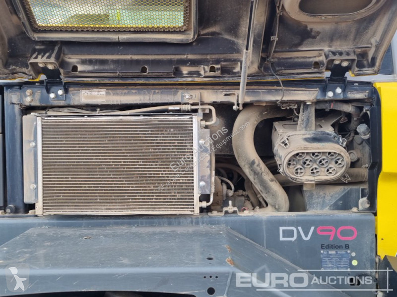 Basculantă  DV90