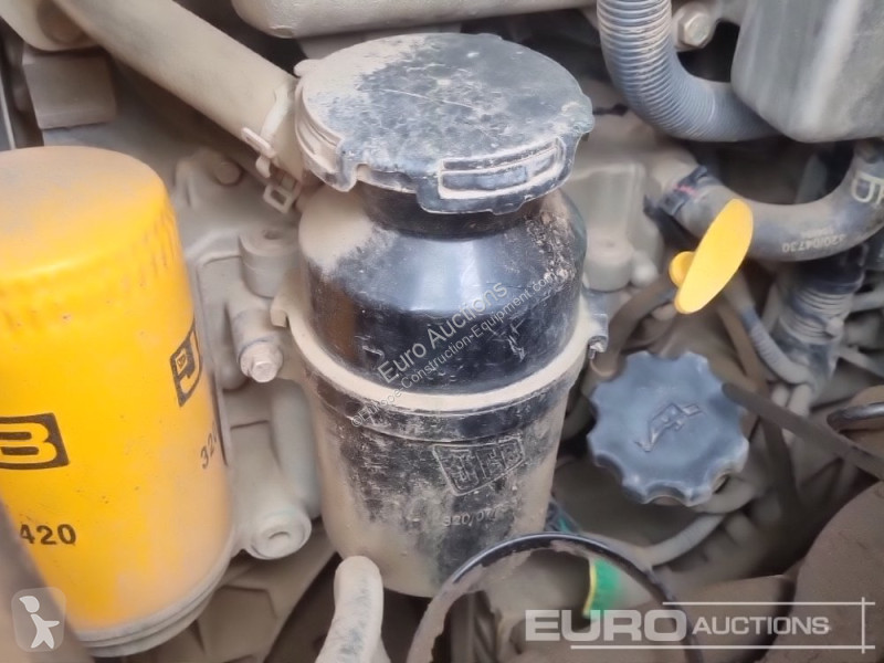 Sklápěčka JCB 6TFT