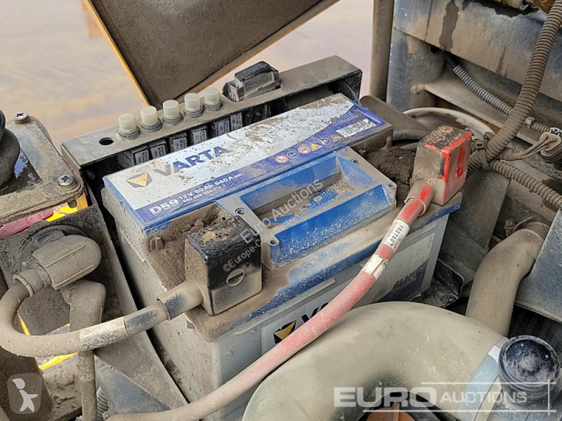 Sklápěčka Thwaites 3 Ton Swivel Skip