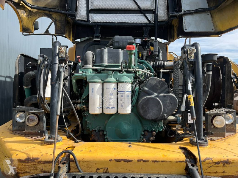 عربة قلابة Volvo A35E FS