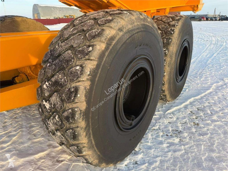 Карьерный самосвал Volvo