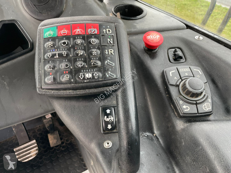 Sklápač Bell B45E