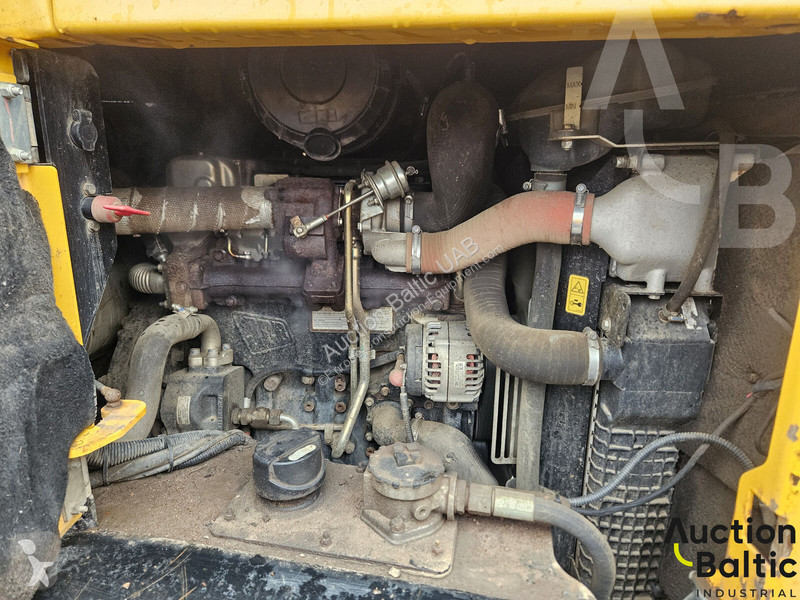 عربة قلابة JCB 9TFT