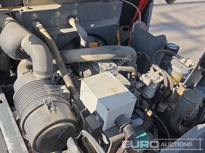 عربة قلابة Wacker Neuson