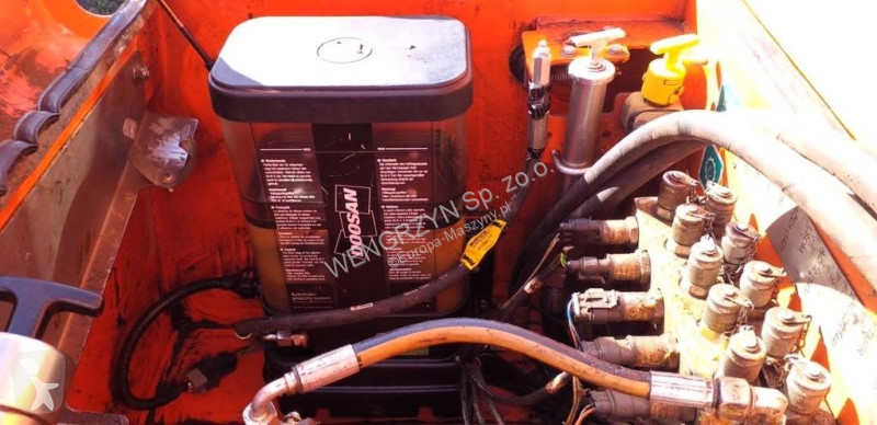 Basculantă  Wozidło przegubowe DOOSAN DA 30