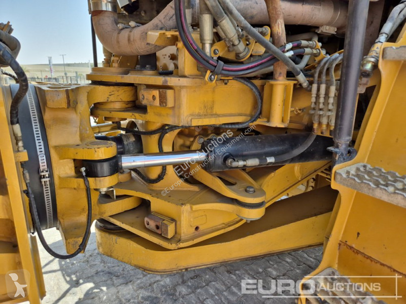 Basculantă Caterpillar 745
