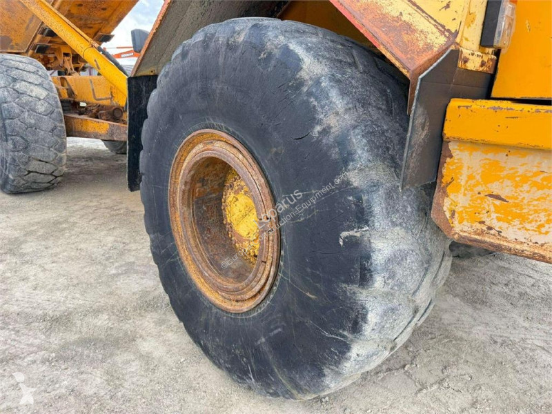 Basculantă Volvo Nr. 5